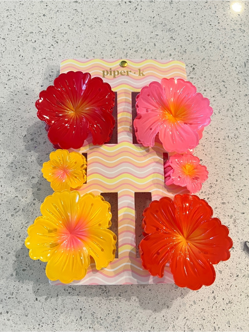 Piper K multi-colored flower hair clips with hibiscus flowers #hairclips #floral